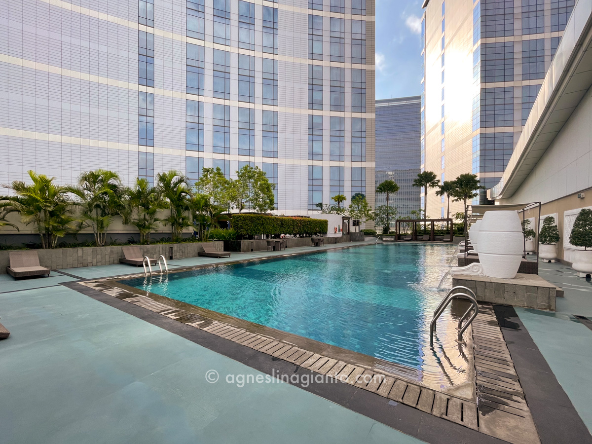 Large outdoor swimming at 5 star luxury hotel, InterContinental Jakarta.